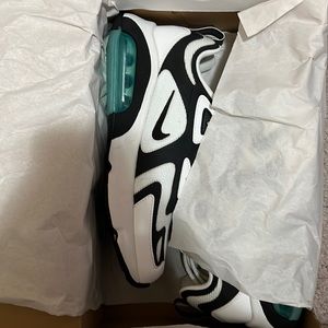 Nike air Max 200